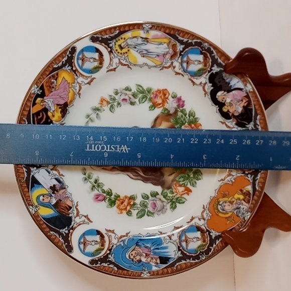 VINTAGE Decorative Religious Plate - Picture 9 of 9